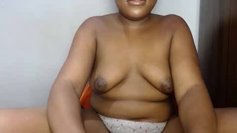 Snapshot of dirtydesirebabe chatting on 03-05-26, 05:03 dirtydesirebabe online show from 03-05-26, 05:03