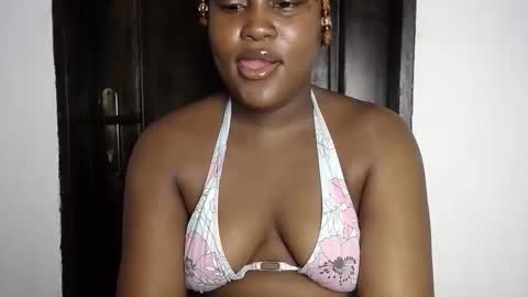 Snapshot of dirtydesirebabe chatting on 03-25-26, 04:18 dirtydesirebabe online show from 03-25-26, 04:18