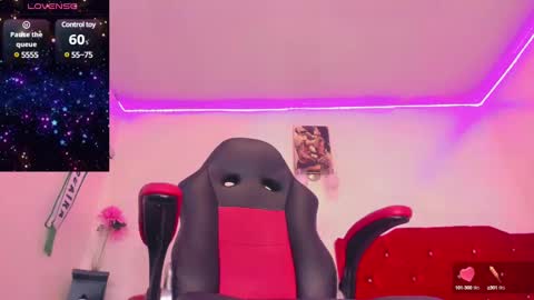 Naomy  online show from 01-25-25, 03:09