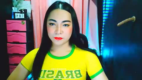 Snapshot of dirtygirls_grace chatting on 02-01-26, 08:02 grace online show from 02-01-26, 08:02