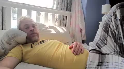 Snapshot of dirtyjimt chatting on 05-17-26, 09:06 dirtyjimt online show from 05-17-26, 09:06
