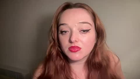 Snapshot of dirtylaneyjane chatting on 12-10-24, 04:45 Laney Jane online show from 12-10-24, 04:45