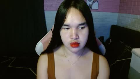 Snapshot of dirtylexa31 chatting on 12-17-25, 05:41 LEXA online show from 12-17-25, 05:41