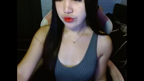 Snapshot of dirtylexa31 chatting on 12-18-25, 06:36 LEXA online show from 12-18-25, 06:36