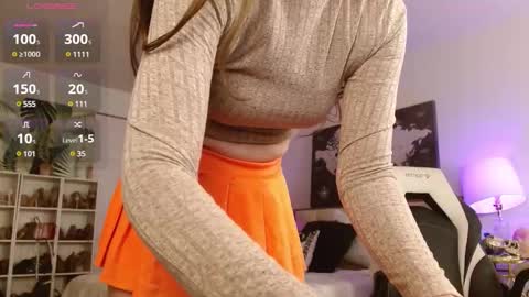 Susie   online show from 03-09-25, 06:21