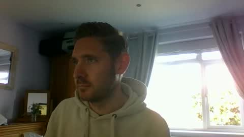 Snapshot of dirtylondon729 chatting on 09-22-25, 10:28 Exhibitionist Ben online show from 09-22-25, 10:28