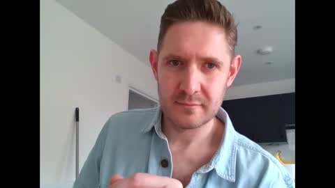 Snapshot of dirtylondon729 chatting on 03-04-26, 12:22 Exhibitionist Ben online show from 03-04-26, 12:22