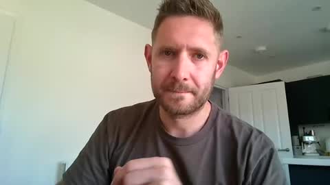 Snapshot of dirtylondon729 chatting on 07-06-26, 10:01 Exhibitionist Ben online show from 07-06-26, 10:01