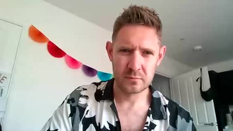 Snapshot of dirtylondon729 chatting on 07-10-26, 08:07 Exhibitionist Ben online show from 07-10-26, 08:07