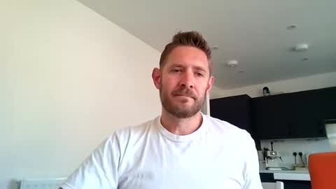 Snapshot of dirtylondon729 chatting on 07-29-26, 09:29 Exhibitionist Ben online show from 07-29-26, 09:29