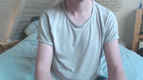 Snapshot of dirtynils0489 chatting on 02-18-25, 07:54 Nils online show from 02-18-25, 07:54