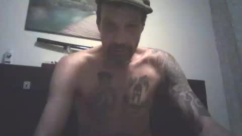 Snapshot of dirtyroccoxxx chatting on 07-08-26, 08:35 DIRTYROCCOJENNY online show from 07-08-26, 08:35