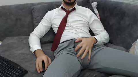 Snapshot of dirtyybooyy77 chatting on 11-17-25, 10:48 dirtyybooyy77 online show from 11-17-25, 10:48