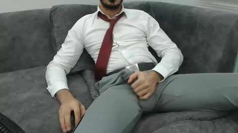 Snapshot of dirtyybooyy77 chatting on 11-20-25, 11:04 dirtyybooyy77 online show from 11-20-25, 11:04