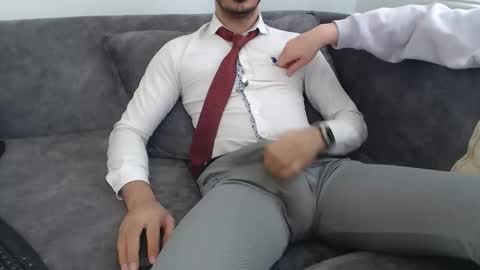 dirtyybooyy77 online show from 04-11-26, 10:41