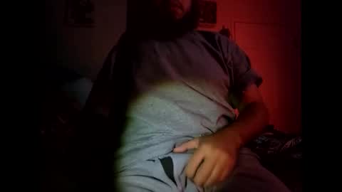 Snapshot of disabled_dad chatting on 12-14-24, 12:12 Chubby Smooth Dick online show from 12-14-24, 12:12