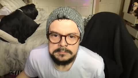 Snapshot of disastersurrounds chatting on 03-02-26, 09:43 disastersurrounds online show from 03-02-26, 09:43