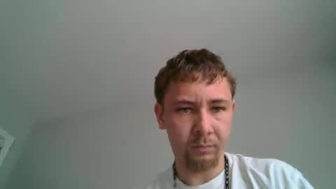 Snapshot of discreet_desires98 chatting on 12-20-25, 04:58 Discreet Desires98 online show from 12-20-25, 04:58