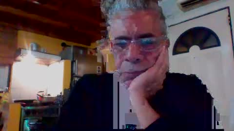 Snapshot of discretopasivo chatting on 04-27-26, 02:09 discretopasivo online show from 04-27-26, 02:09