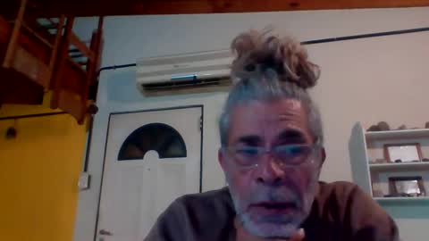 Snapshot of discretopasivo chatting on 05-11-26, 11:35 discretopasivo online show from 05-11-26, 11:35