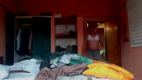 Snapshot of discretopasivo chatting on 06-01-26, 03:03 discretopasivo online show from 06-01-26, 03:03