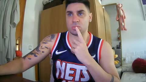 Snapshot of diselobienclaro chatting on 06-12-26, 11:20 diselobienclaro online show from 06-12-26, 11:20
