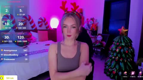 Snapshot of disney__princess chatting on 12-23-24, 11:36 JASMINE online show from 12-23-24, 11:36