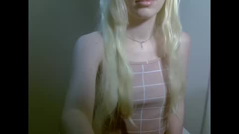 DitaMilton online show from 12-05-25, 02:14