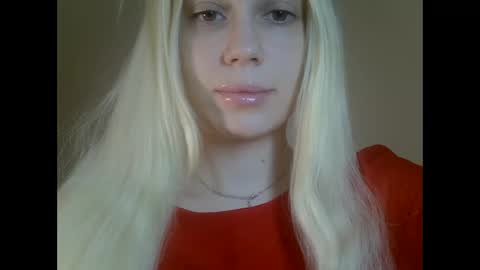 DitaMilton online show from 03-28-26, 08:41