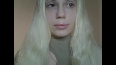 DitaReVirax online show from 04-08-26, 05:57