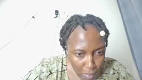 Snapshot of diva223306 chatting on 07-05-26, 12:17 diva223306 online show from 07-05-26, 12:17