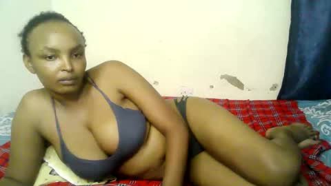Snapshot of diva_cheupe chatting on 03-29-26, 09:48 diva_cheupe online show from 03-29-26, 09:48