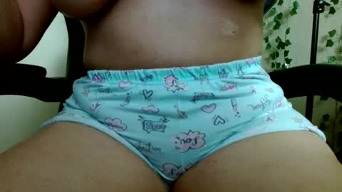 Mari online show from 12-29-24, 03:57