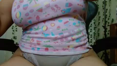 Mari online show from 01-11-25, 01:01