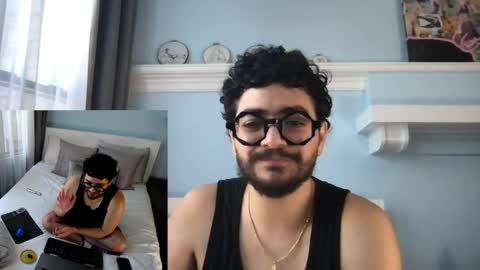 Zach online show from 04-07-26, 01:39