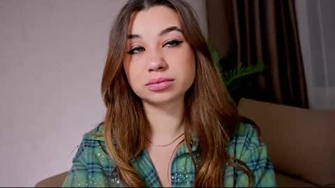 Tia online show from 02-23-25, 08:44