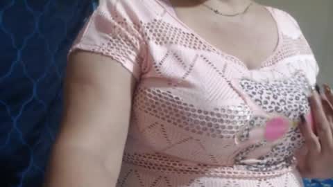Snapshot of diviina chatting on 06-10-26, 04:50 diviina online show from 06-10-26, 04:50