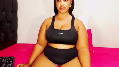 Snapshot of divinebooty93 chatting on 02-04-26, 04:18 divinebooty93 online show from 02-04-26, 04:18