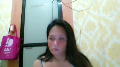 Snapshot of divinegrace10 chatting on 04-29-26, 02:15 Divine Grace Close To Your Hear online show from 04-29-26, 02:15
