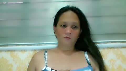 Snapshot of divinegrace10 chatting on 05-31-26, 01:18 Divine Grace Close To Your Hear online show from 05-31-26, 01:18