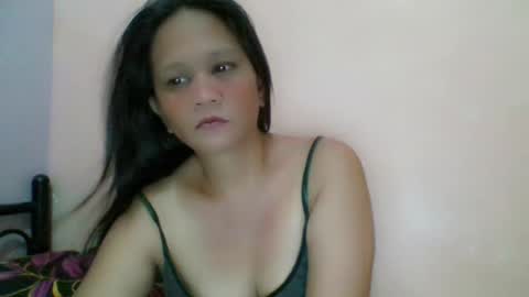 Snapshot of divinegrace10 chatting on 07-12-26, 06:54 Divine Grace Close To Your Hear online show from 07-12-26, 06:54