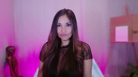 DivineLynn online show from 02-22-25, 10:42