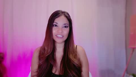 DivineLynn online show from 02-25-25, 01:17