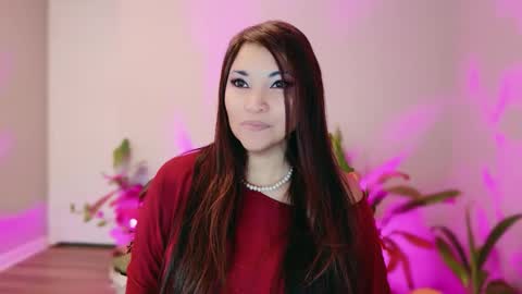 DivineLynn online show from 02-01-26, 01:53