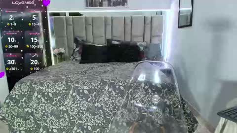 divinepearl online show from 10-02-25, 09:22