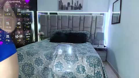 divinepearl online show from 10-18-25, 07:03