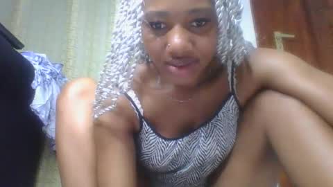 Snapshot of dixie_driver1 chatting on 03-29-26, 04:23 catie online show from 03-29-26, 04:23