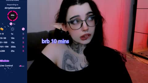 dixipixi_ online show from 03-06-25, 01:03