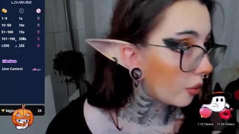 dixipixi_ online show from 11-14-25, 05:50