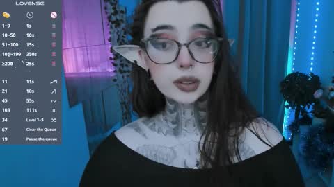 dixipixi_ online show from 01-08-26, 05:43